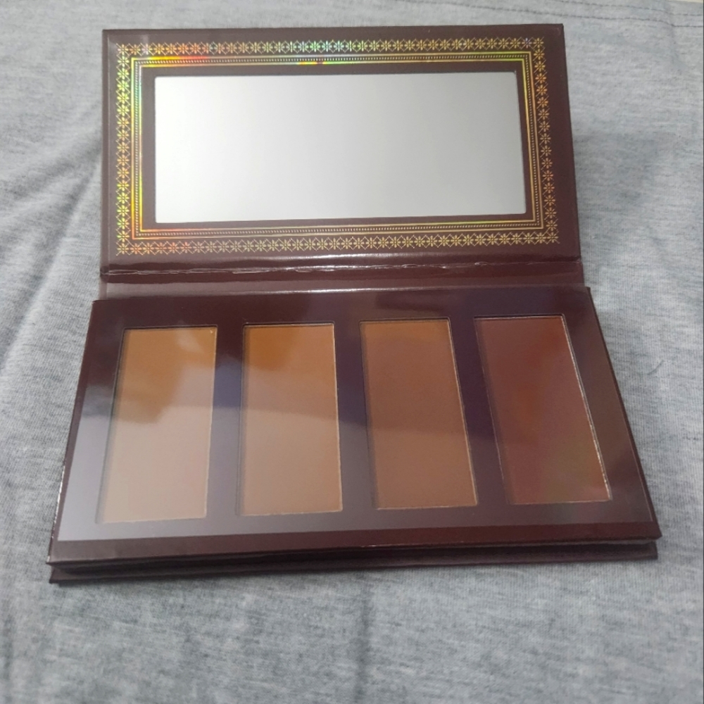 Ace beaute blush palette